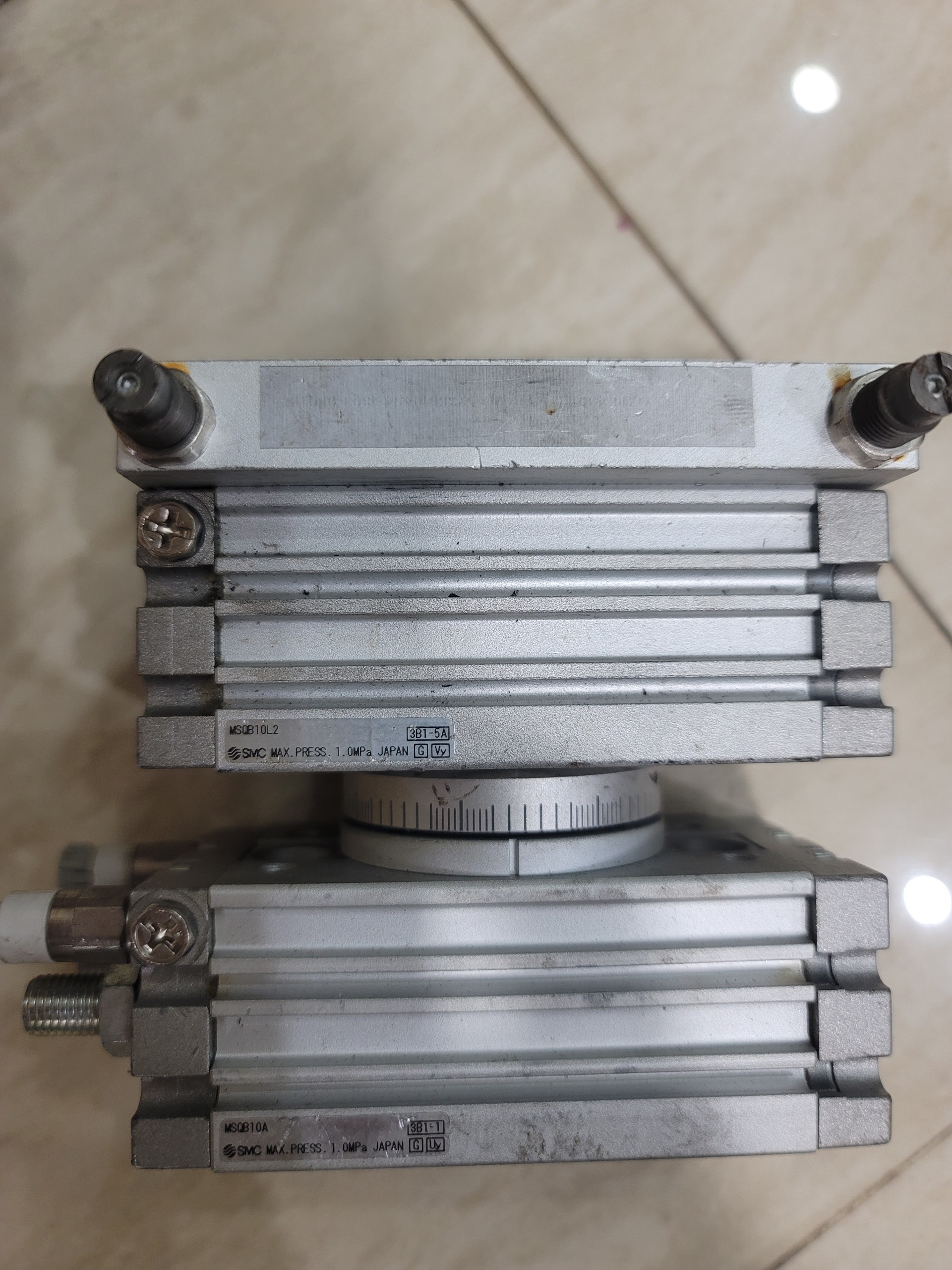 msqb10 4 có cữ.jpg